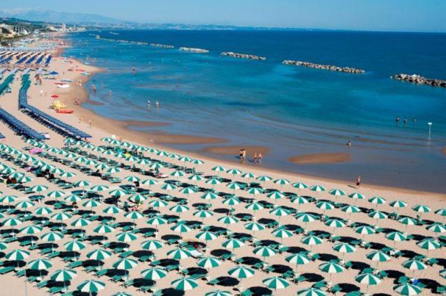 Le Stanze Di Botticelli Bed & Breakfast Termoli Exterior foto