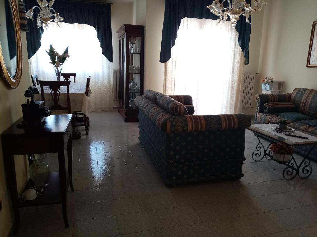 Le Stanze Di Botticelli Bed & Breakfast Termoli Exterior foto